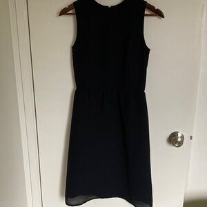 Elegant Black Sleeveless Dress